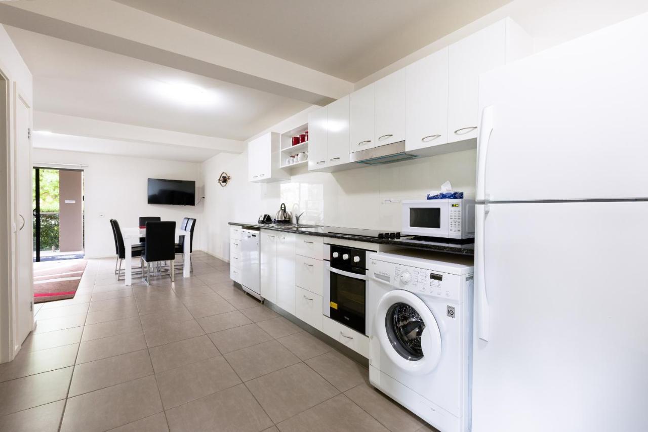 Apex Park Holiday Apartments Wangaratta Exterior photo