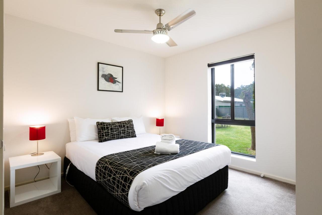 Apex Park Holiday Apartments Wangaratta Exterior photo