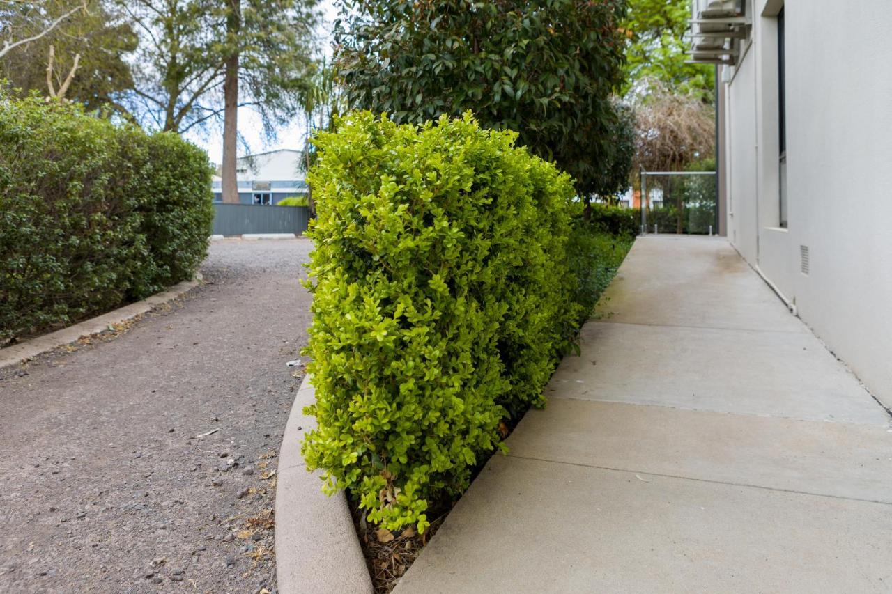 Apex Park Holiday Apartments Wangaratta Exterior photo